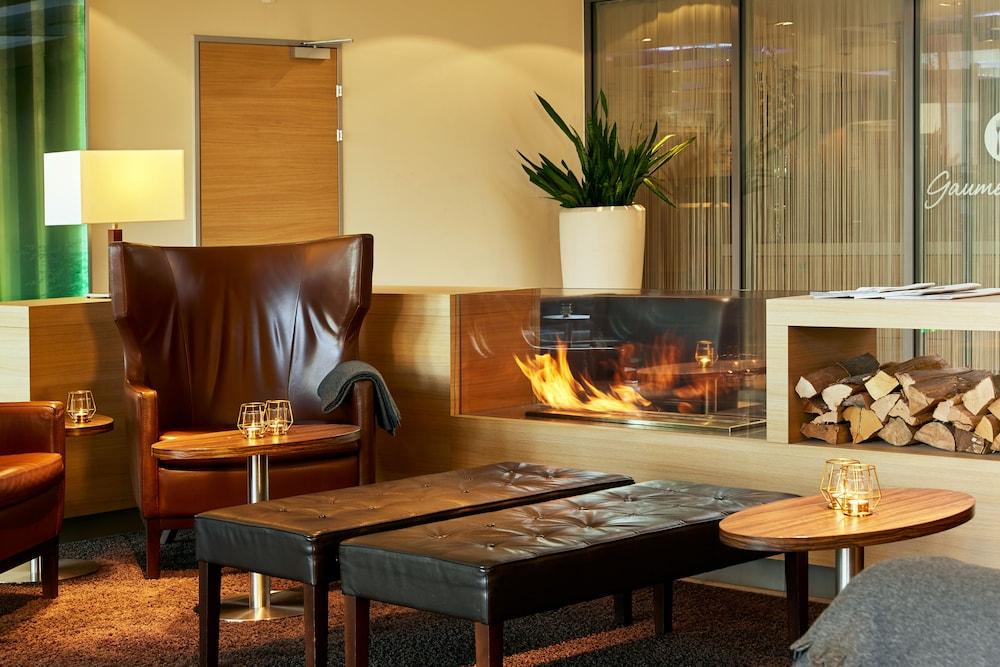 H+ Otel Zürih